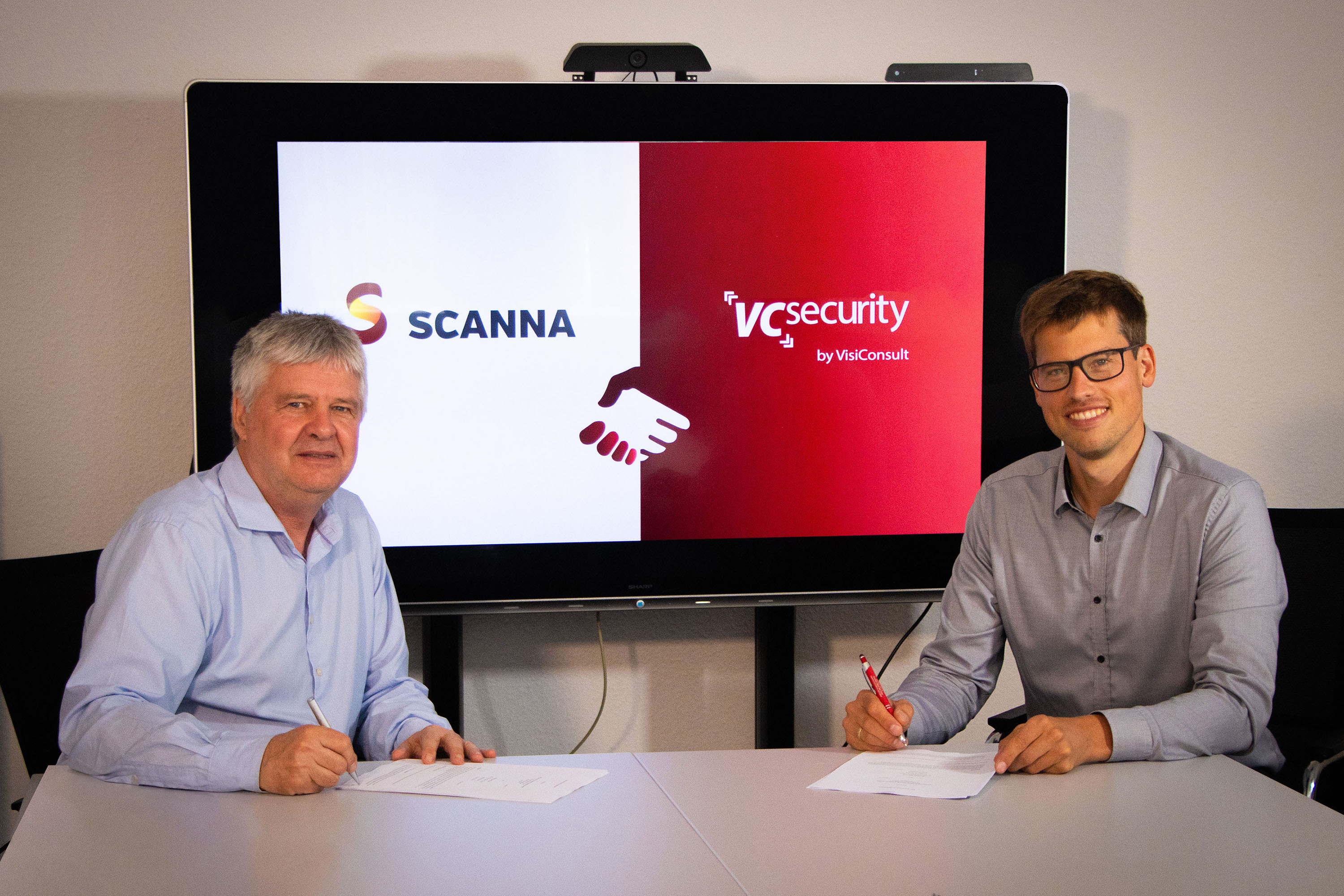 Noel Cummings from Scanna and Lennart Schulenberg from Visiconsult